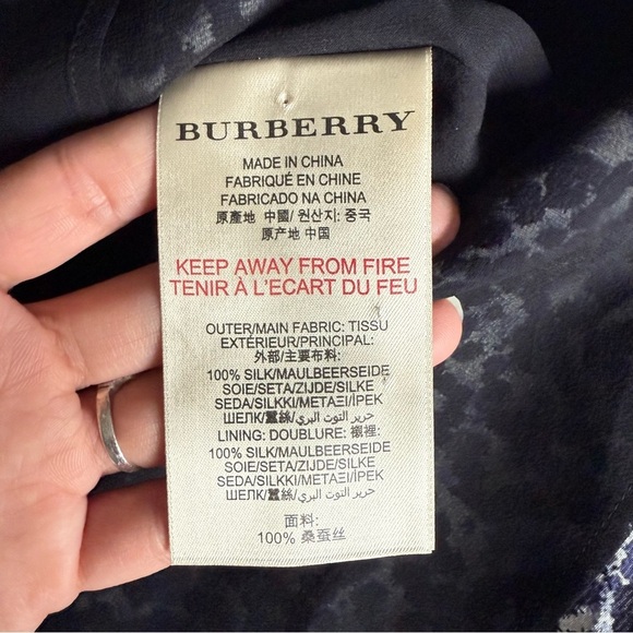 Burberry Brit 100% silk printed dress size small - Picture 8 of 16